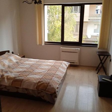 Джессика Апартмент Veliko Tárnovo Exterior foto